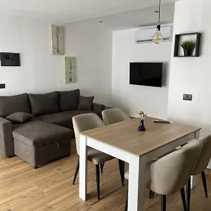 residenza-rosy.hotelinveneto.com/